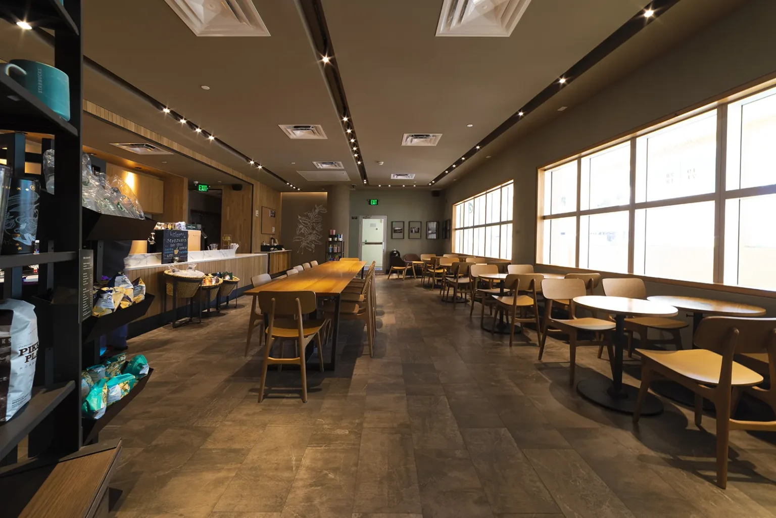 STARBUCKSHOLYCROSS7