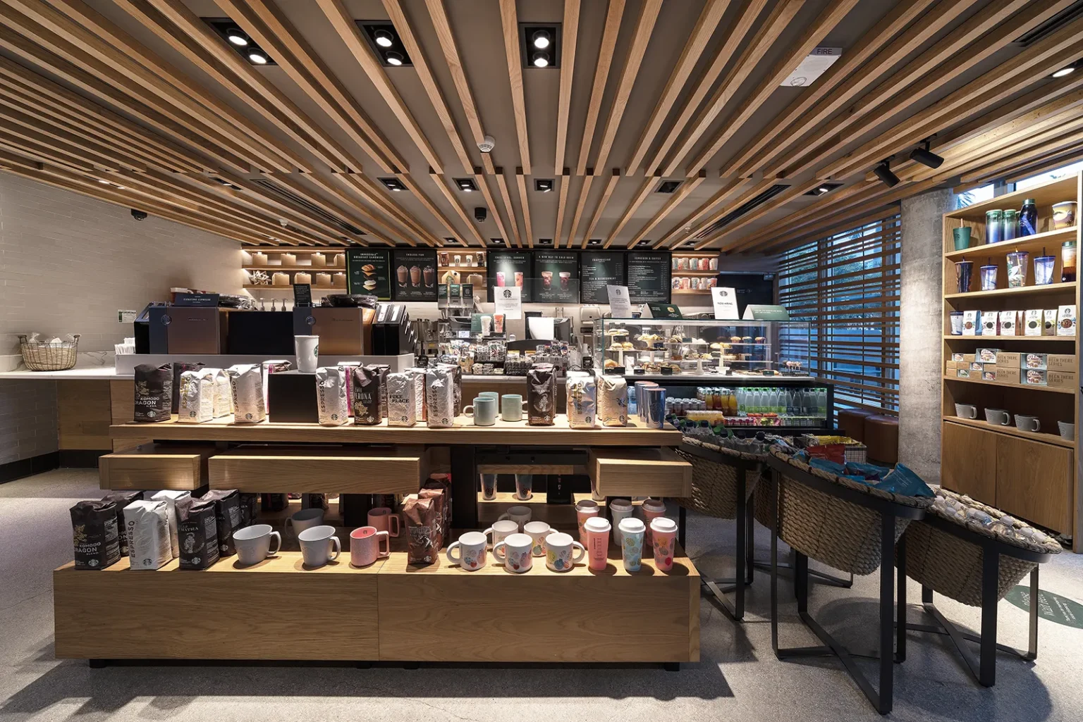 StarbucksMiamiBeach7A