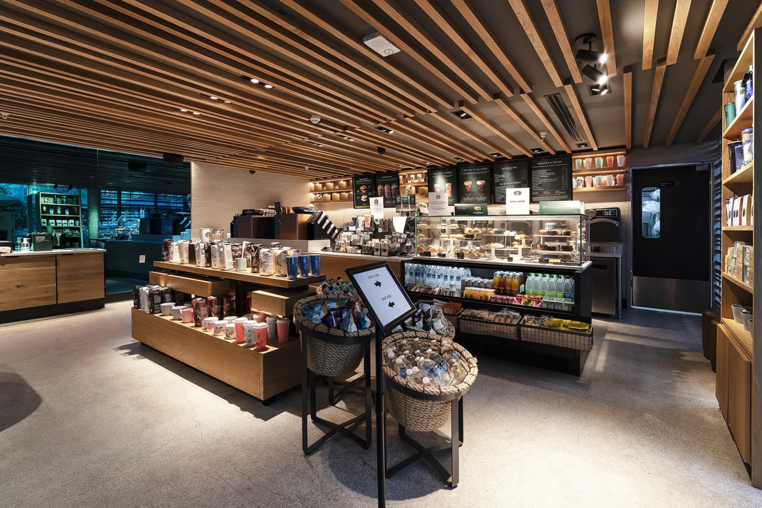 StarbucksMiamiBeach8A